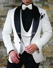 Load image into Gallery viewer, (Jacket+Pants+Vest) 2019 Custom Made Black Paisley Men Suit Groom Tuxedos Groomsmen Best Man Prom Blazer Mens Wedding Suits
